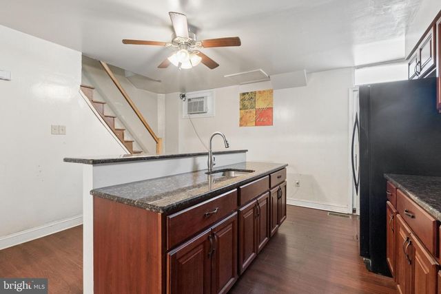 1328 N MARSTON ST, Philadelphia, PA 19121