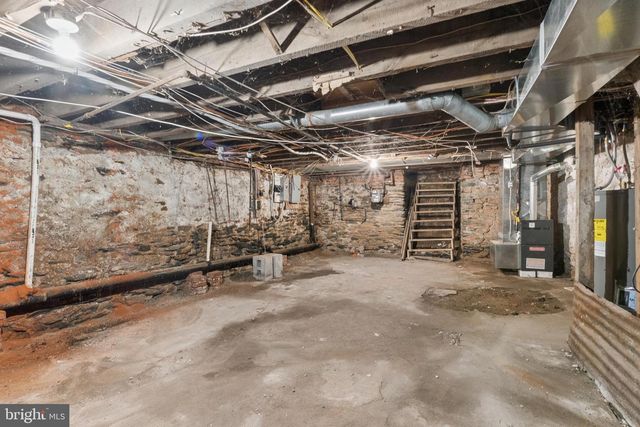 1328 N MARSTON ST, Philadelphia, PA 19121