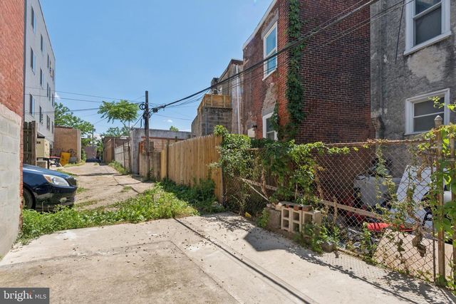 1328 N MARSTON ST, Philadelphia, PA 19121