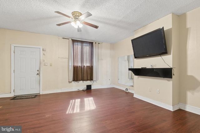 1328 N MARSTON ST, Philadelphia, PA 19121