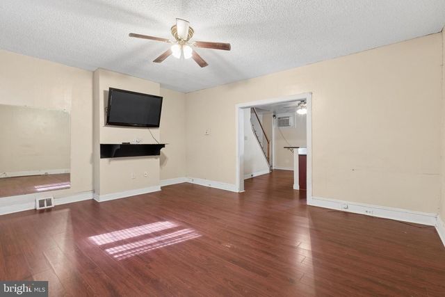 1328 N MARSTON ST, Philadelphia, PA 19121