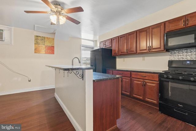 1328 N MARSTON ST, Philadelphia, PA 19121