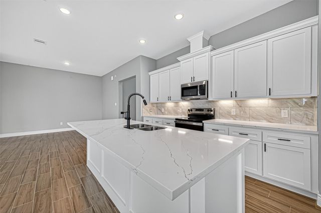 501 Oleander Street, Prairie View, TX 77484
