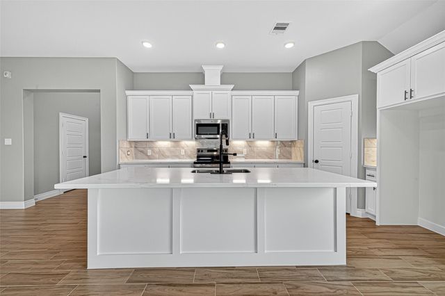 501 Oleander Street, Prairie View, TX 77484