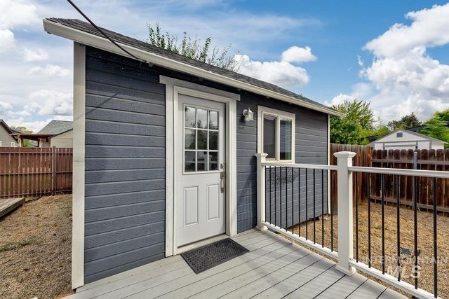1216 W Dundee St, Boise, ID 83706