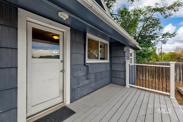 1216 W Dundee St, Boise, ID 83706