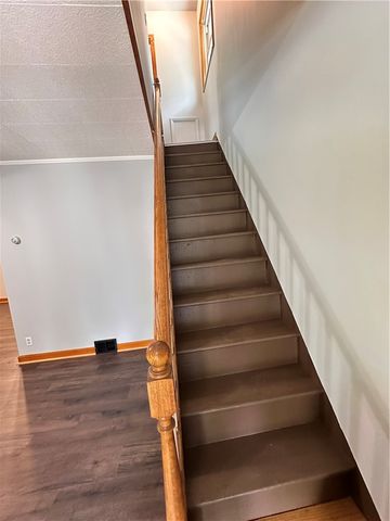 1418 Beckham St, Perry Hilltop, PA 15212