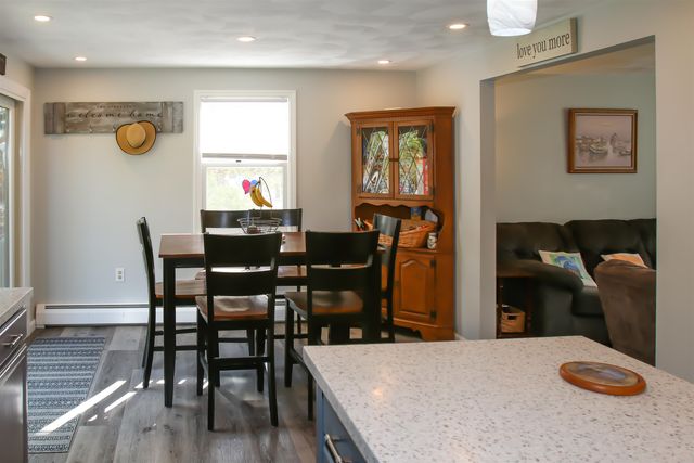 2 Skunk Road, Merrimac, MA 01860