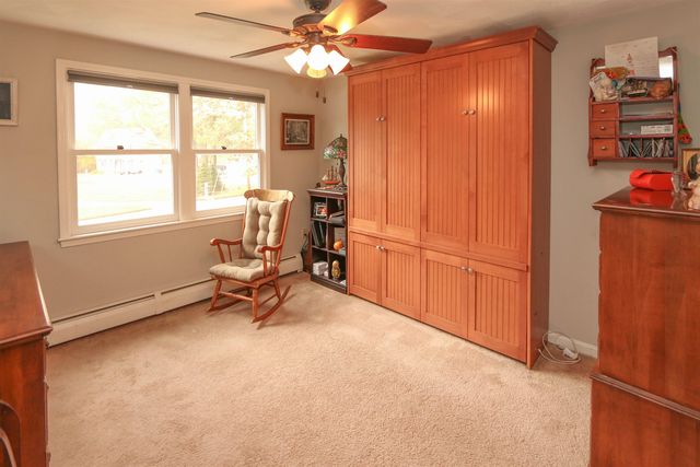 2 Skunk Road, Merrimac, MA 01860