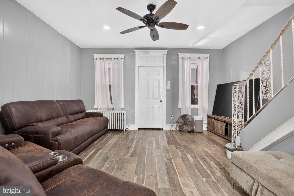 3309 REED ST, PHILADELPHIA, PA 19146 — photo 5