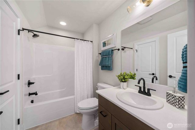 2020 142nd Street Ct S, Spanaway, WA 98387