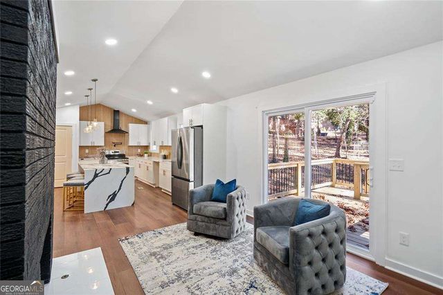 2541 Peyton Woods Trail SW, Atlanta, GA 30311