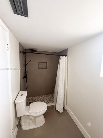 1075 93rd Street 401, Bay Harbor Islands, FL 33154