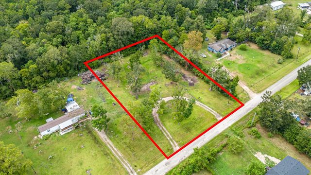 487 County Road 6478, Dayton, TX 77535