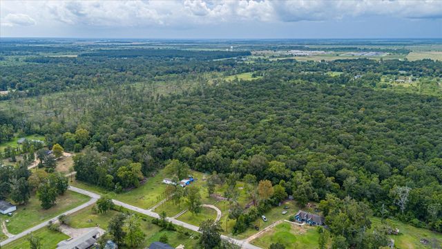 487 County Road 6478, Dayton, TX 77535