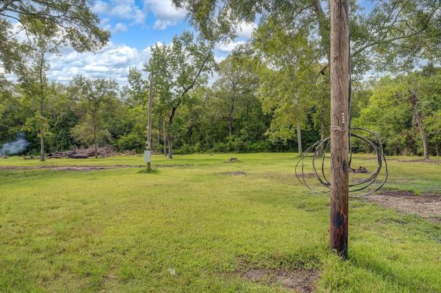 487 County Road 6478, Dayton, TX 77535