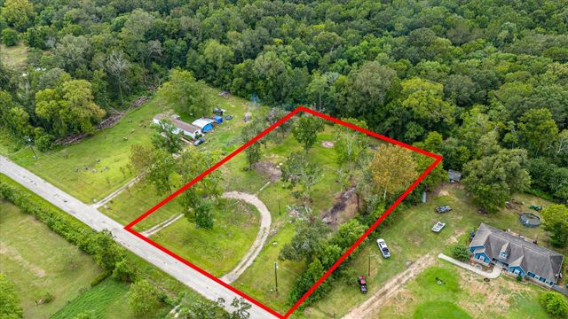 487 County Road 6478, Dayton, TX 77535