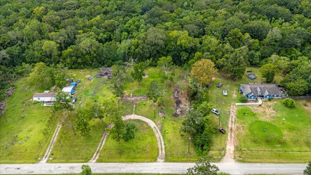 487 County Road 6478, Dayton, TX 77535