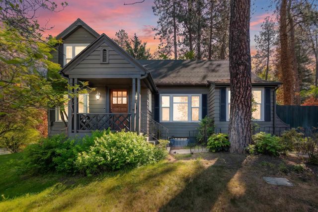 1907 S Cedar St, Spokane, WA 99203