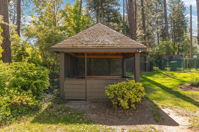 1907 S Cedar St, Spokane, WA 99203