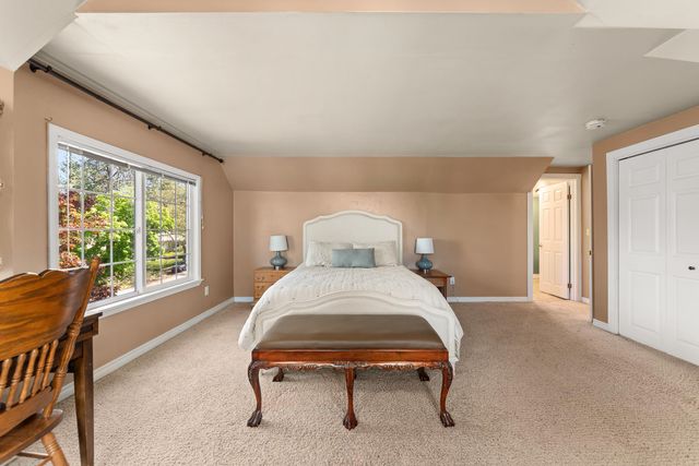 1907 S Cedar St, Spokane, WA 99203
