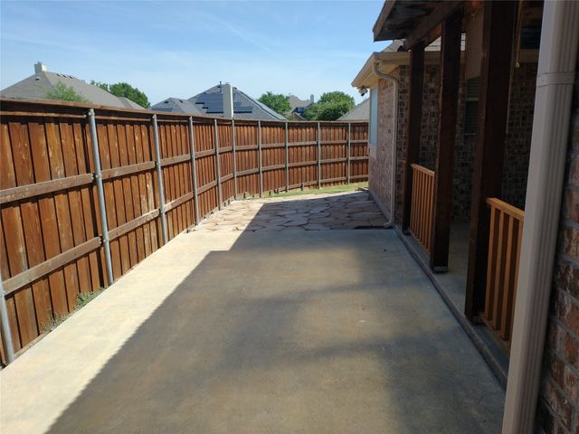 3309 Capstone Lane, Garland, TX 75043