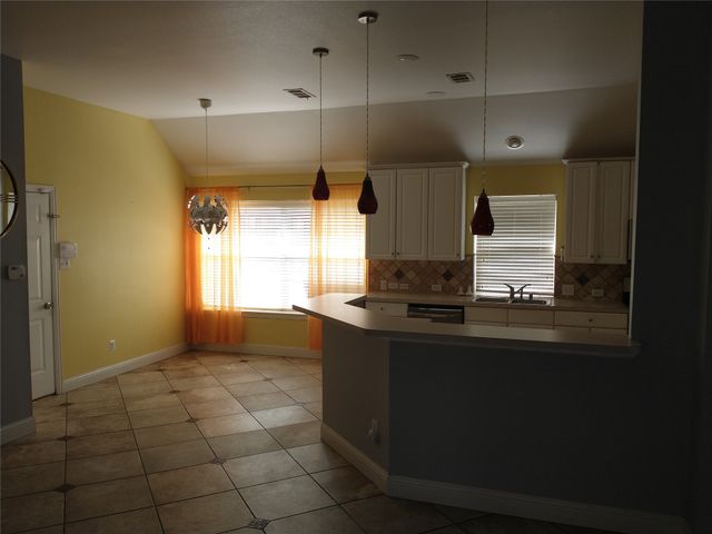 3309 Capstone Lane, Garland, TX 75043