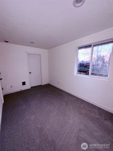 2508 58th Avenue NE, Tacoma, WA 98422