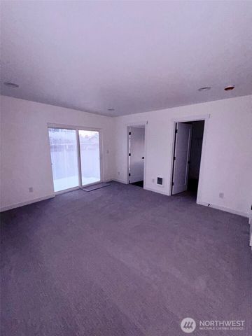 2508 58th Avenue NE, Tacoma, WA 98422