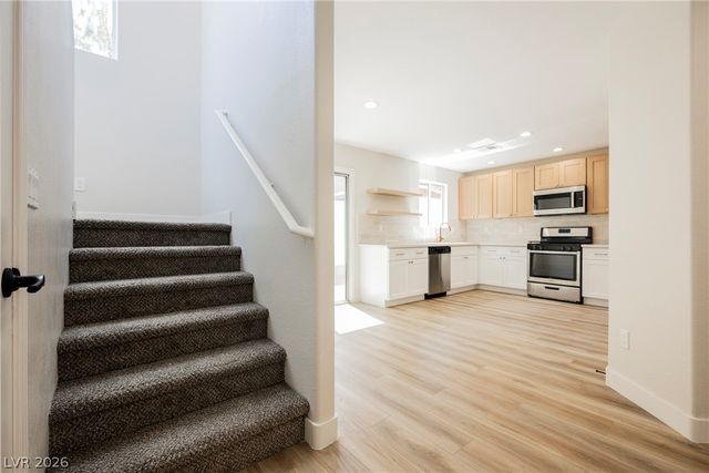 11978 Camden Brook Street, Las Vegas, NV 89183