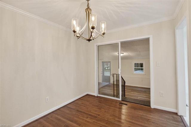 3 Roosevelt DR, Newport News, VA 23608