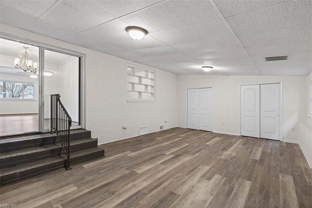 3 Roosevelt DR, Newport News, VA 23608