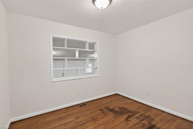 3 Roosevelt DR, Newport News, VA 23608