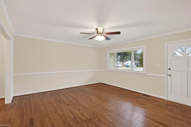 3 Roosevelt DR, Newport News, VA 23608