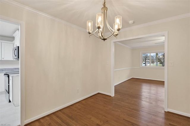 3 Roosevelt DR, Newport News, VA 23608