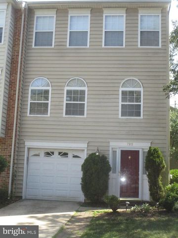 7911 HEATHERLEIGH PL, White Plains, MD 20695