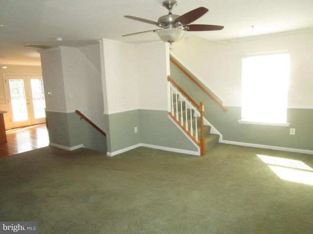 7911 HEATHERLEIGH PL, White Plains, MD 20695