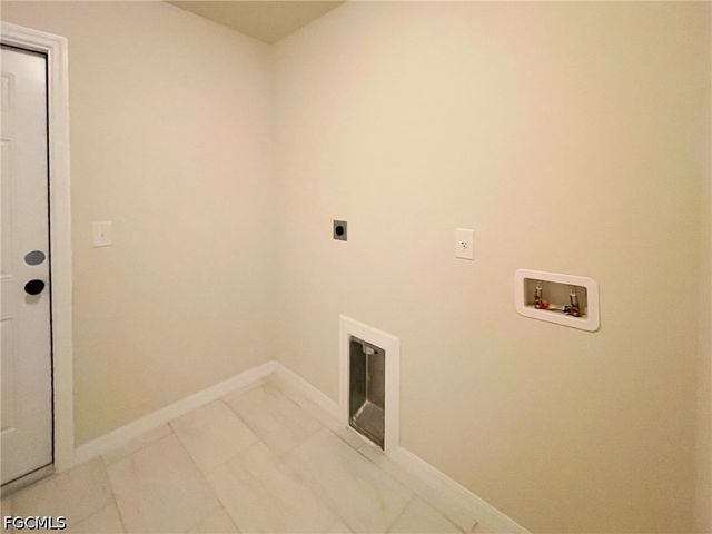 507 NE 7th AVE, Cape Coral, FL 33909