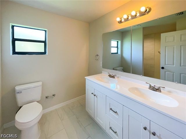 507 NE 7th AVE, Cape Coral, FL 33909