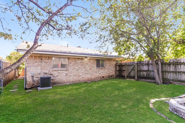 8116 Exmoor DR B, Austin, TX 78757