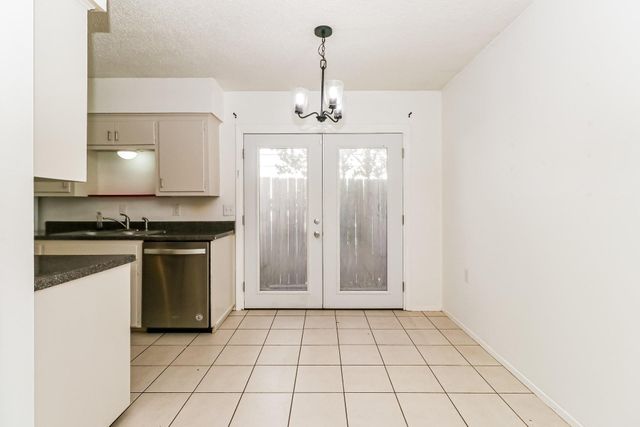 8116 Exmoor DR B, Austin, TX 78757