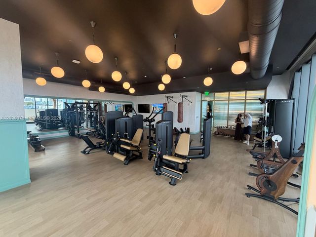 2700 NW 2nd Ave 606, Miami, FL 33127