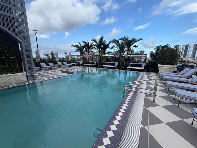 2700 NW 2nd Ave 606, Miami, FL 33127