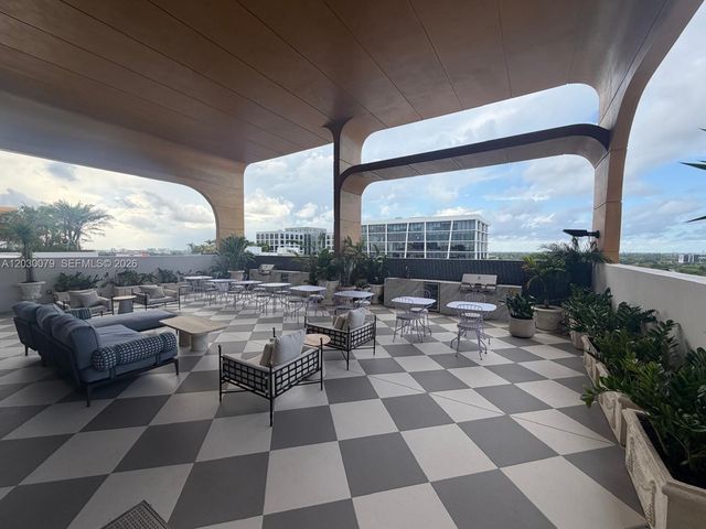 2700 NW 2nd Ave 606, Miami, FL 33127