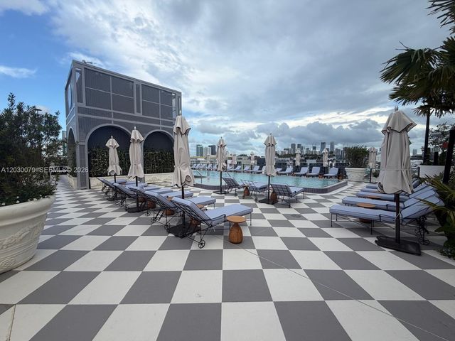 2700 NW 2nd Ave 606, Miami, FL 33127
