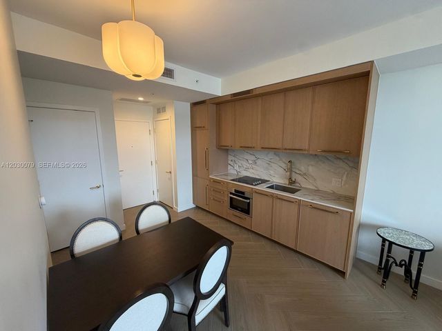 2700 NW 2nd Ave 606, Miami, FL 33127