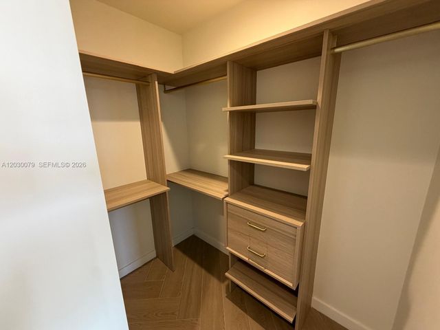 2700 NW 2nd Ave 606, Miami, FL 33127