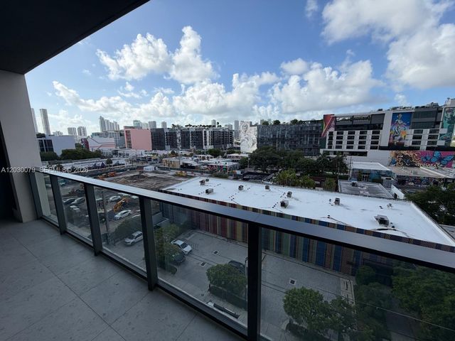 2700 NW 2nd Ave 606, Miami, FL 33127