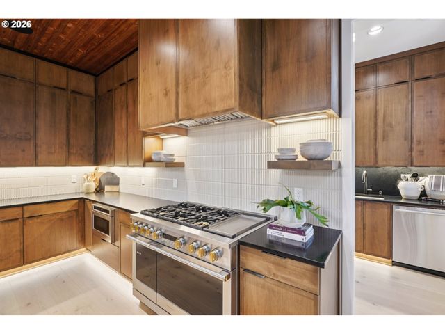 5231 N 94TH Ave, Camas, WA 98607