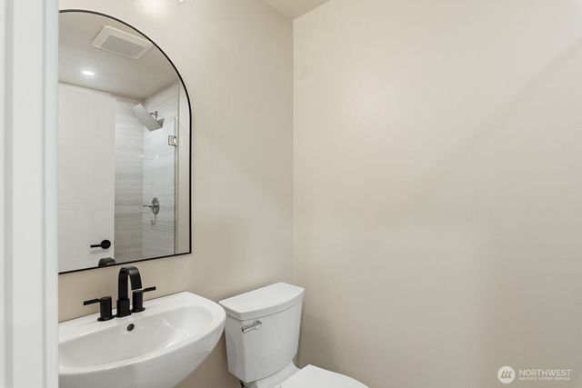 2425 NW Blue Ridge Drive, Seattle, WA 98177